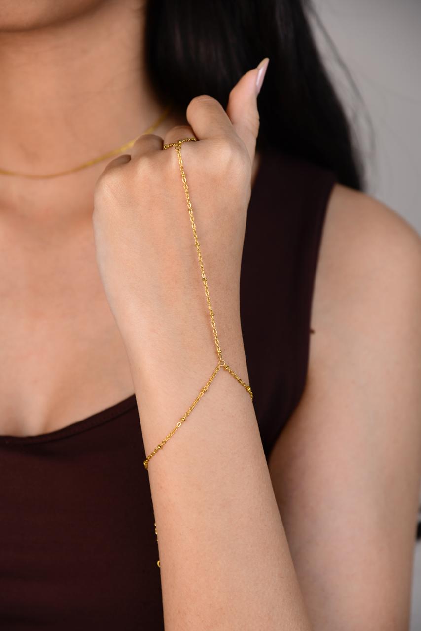 Luma Minimal Hand Chain