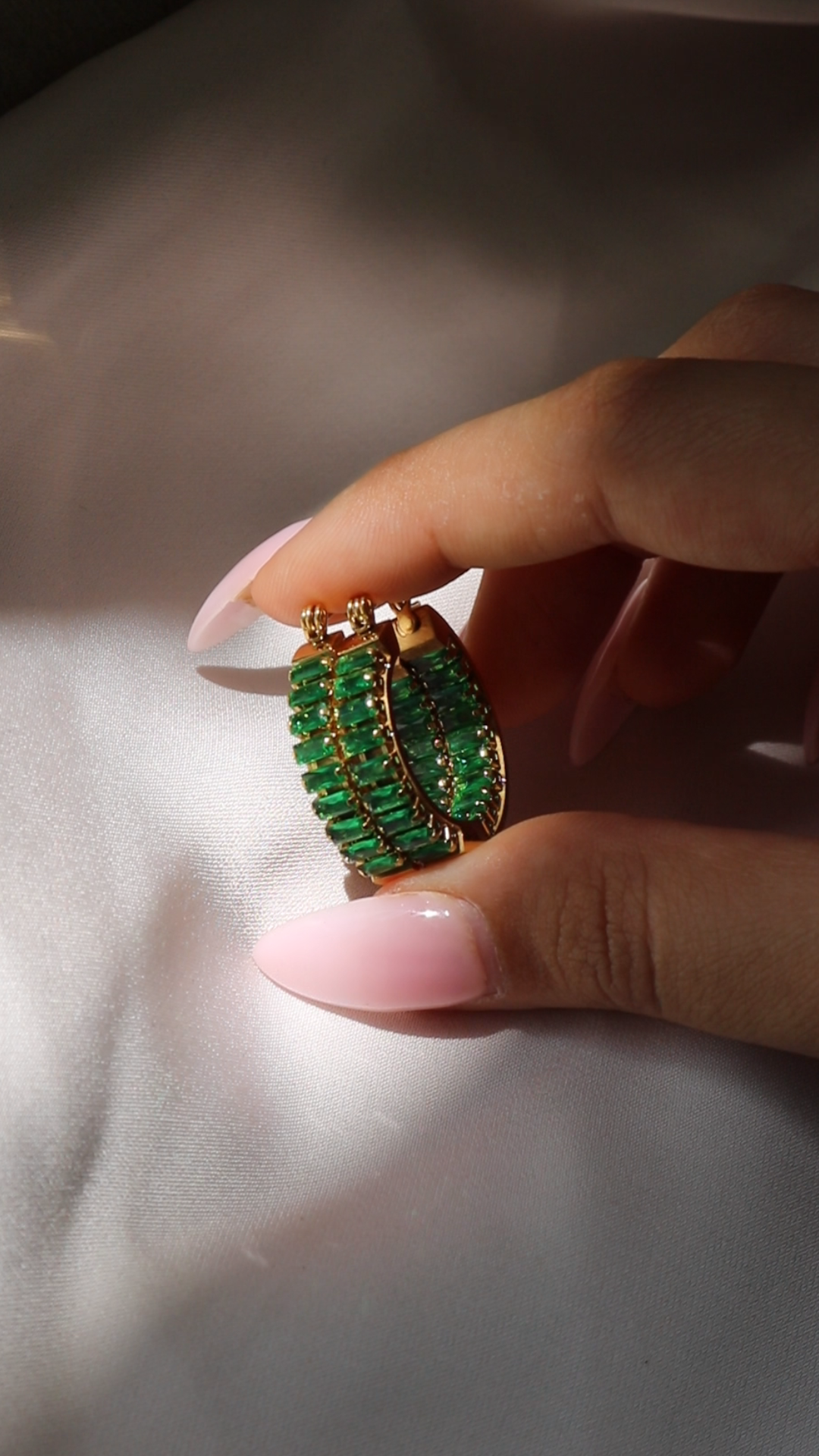 Divine Emerald Treasure Earrings