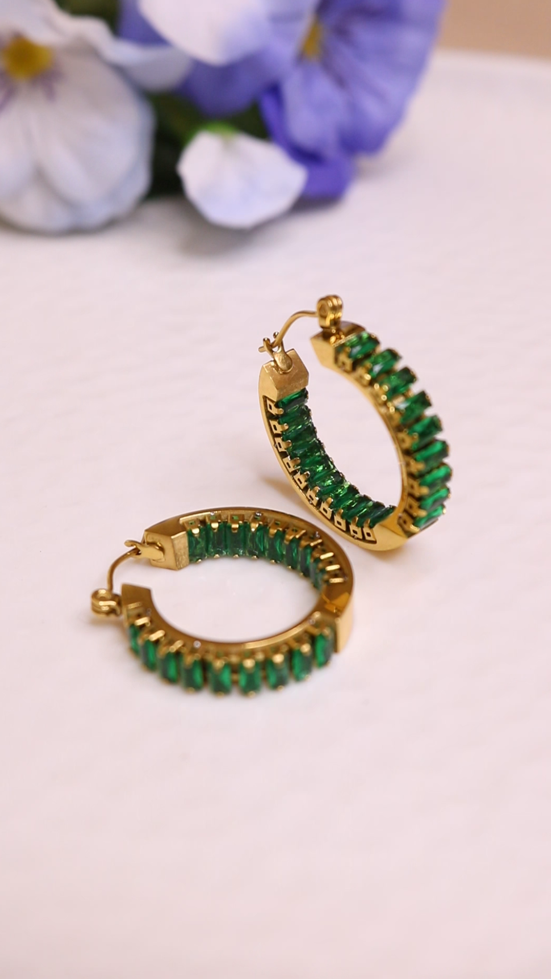 Divine Emerald Treasure Earrings